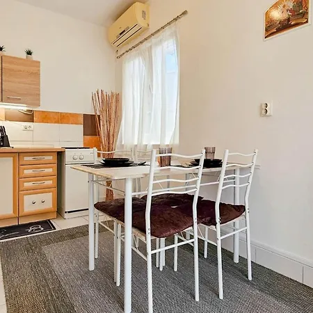 Pintar 2 * Novigrad Istria