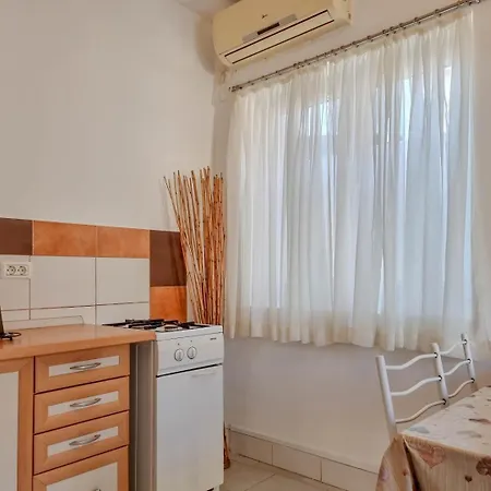 Apartment Pintar 2 Novigrad (Istria)