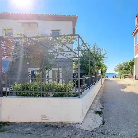 Pintar 2 Apartment Novigrad (Istria)