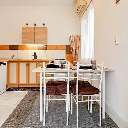 Apartamento Pintar 2