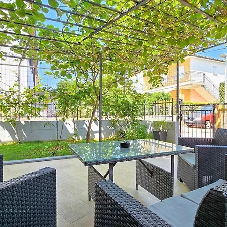 Appartement Pintar 2 *