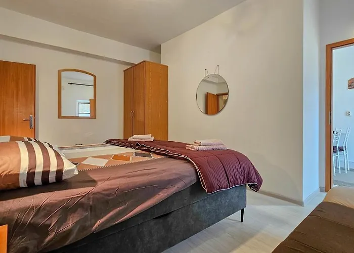 Pintar 2 Appartement *